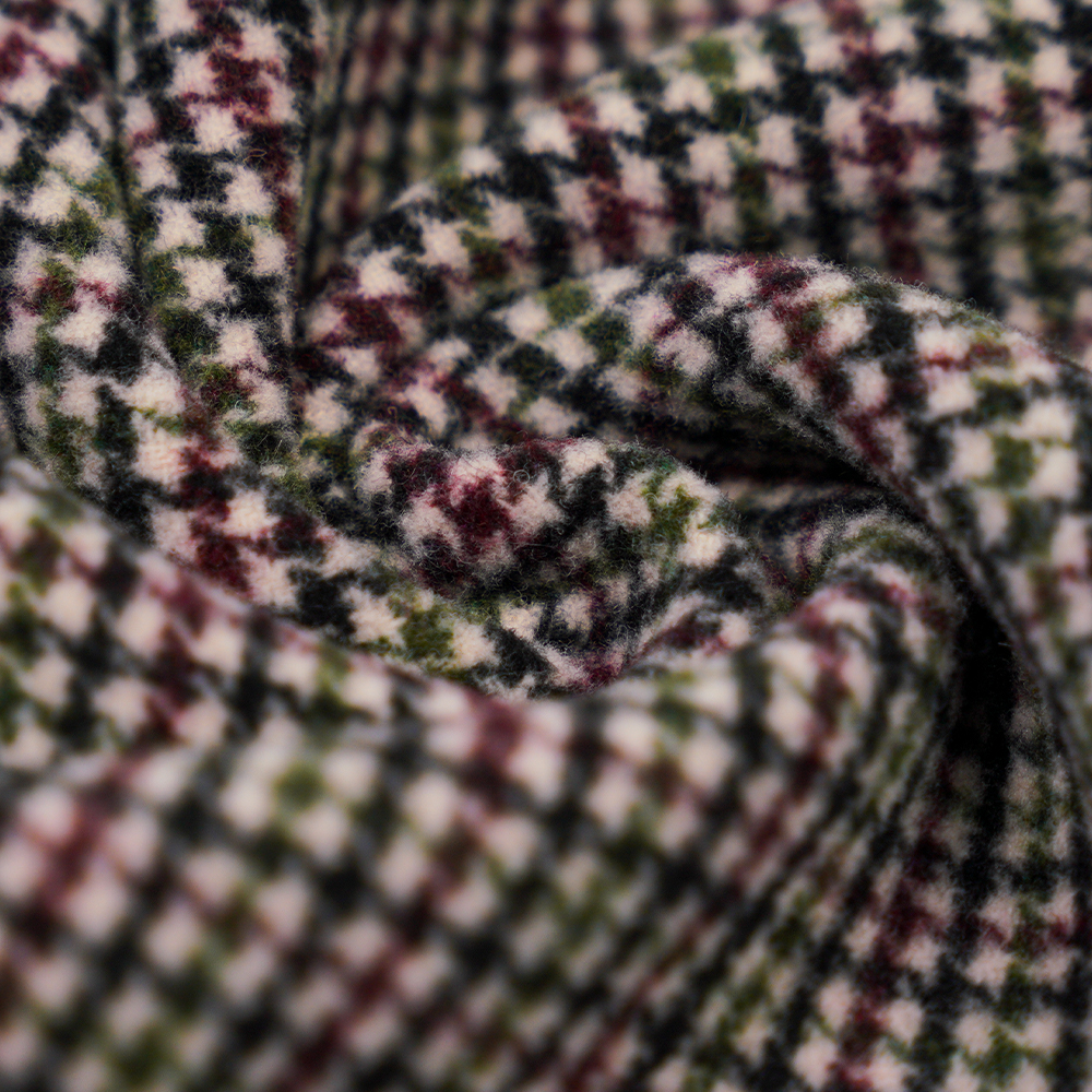 20 % шерсть, 70 % полиэстер, 10 % другие волокна, 800 г/м, цвет в клетку, двусторонний бархат, ML-4400-3